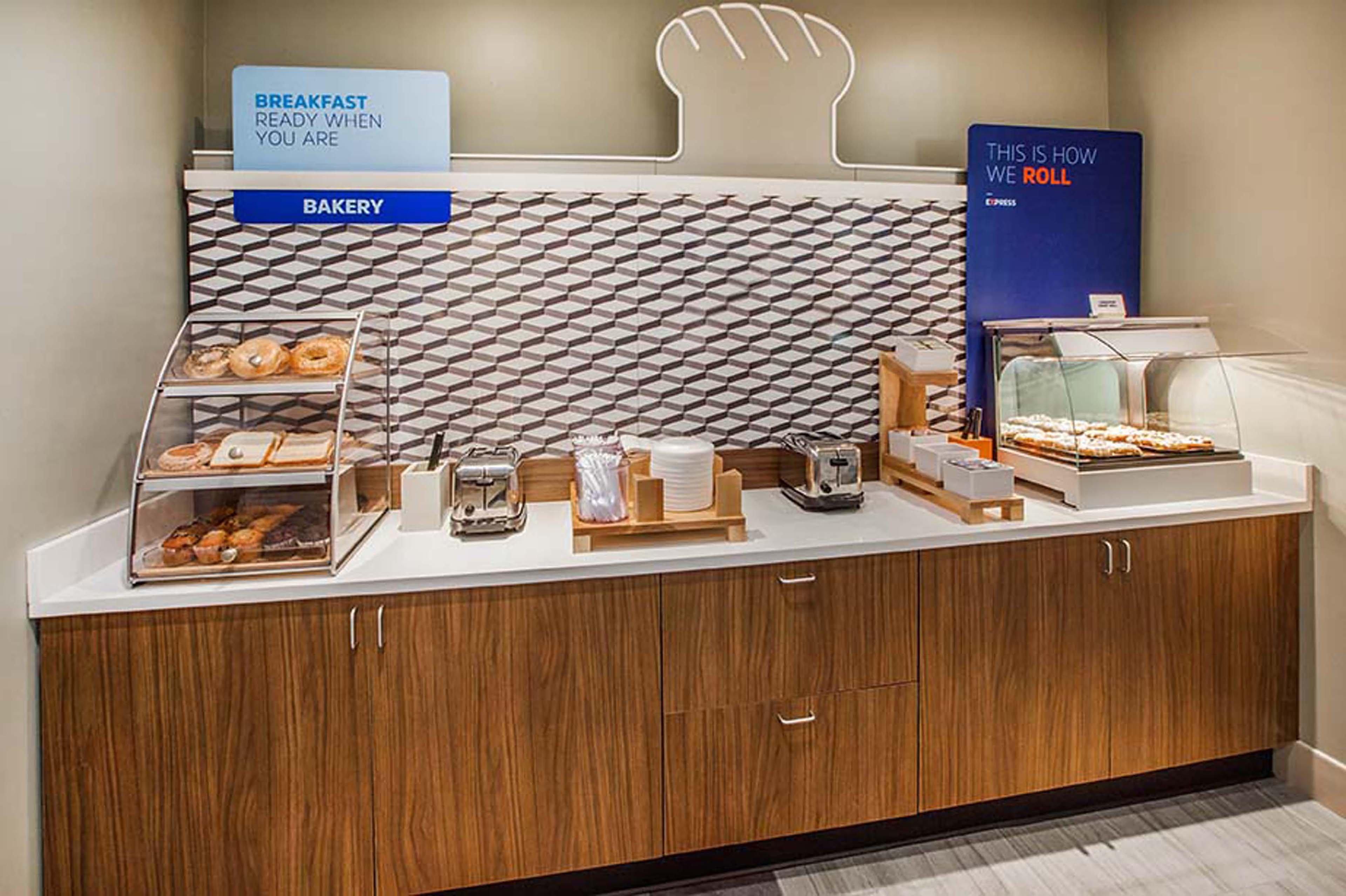 Holiday Inn Express & Suites Shippensburg By Ihg Екстер'єр фото