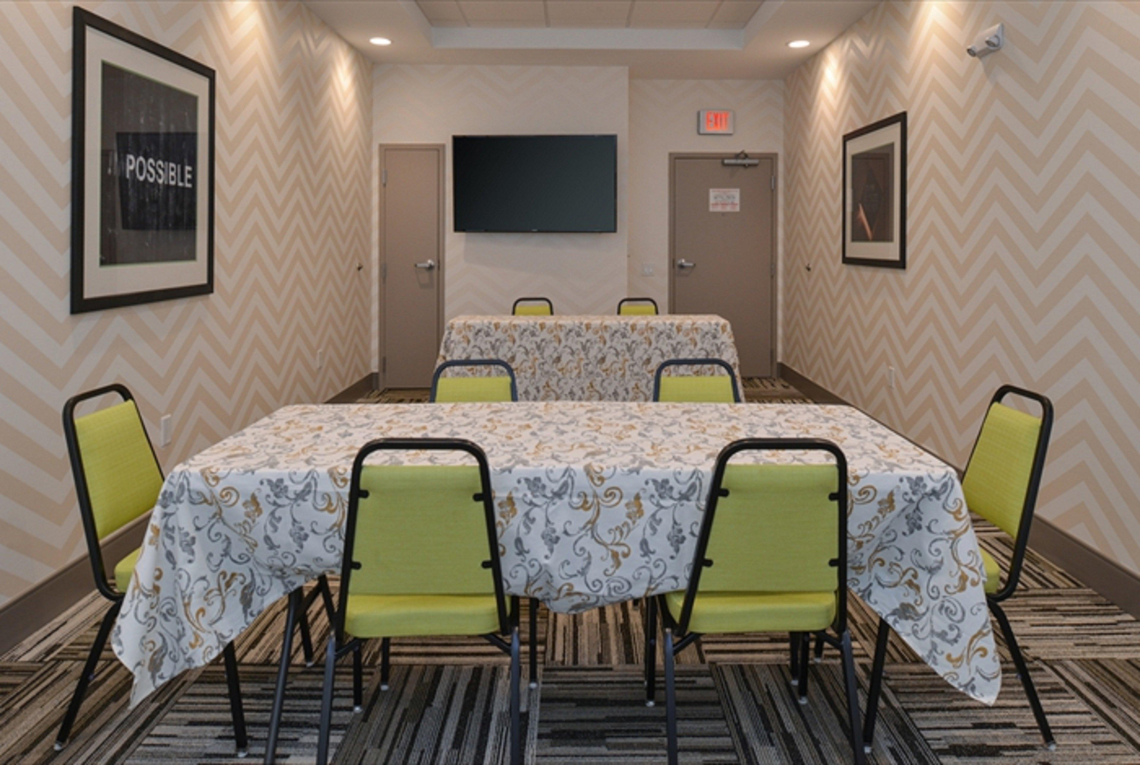 Holiday Inn Express & Suites Shippensburg By Ihg Екстер'єр фото