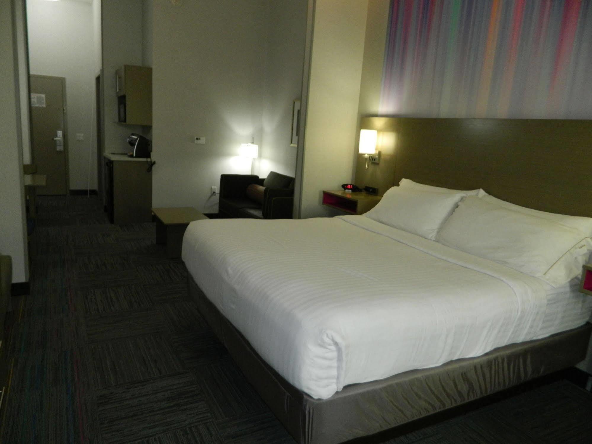 Holiday Inn Express & Suites Shippensburg By Ihg Екстер'єр фото